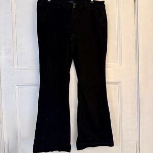 American Eagle Artist Flare Pants Black Stretch Double Button Size 14 Long